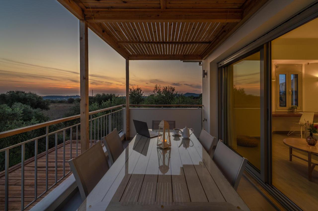 Abelia Luxurious Villas 피니코운타 외부 사진