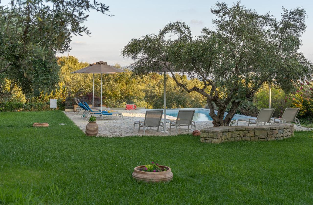 Abelia Luxurious Villas 피니코운타 외부 사진